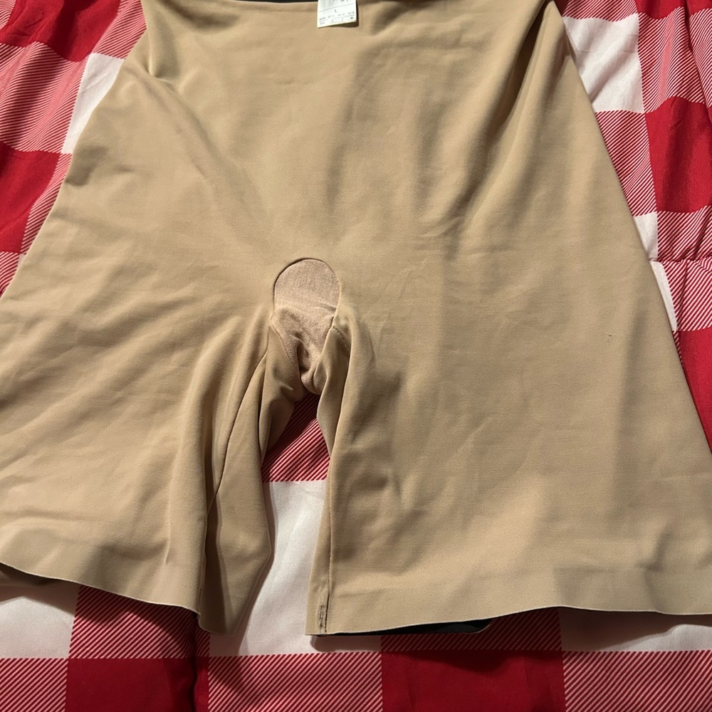 Assets By Spanx Women's Cream Shapewear - size L